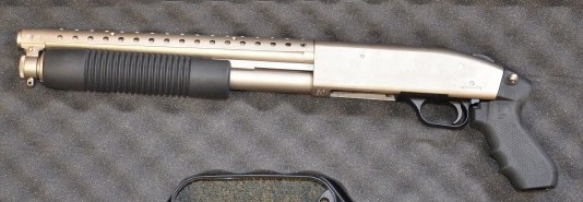 13 inch Moss 500 left side.jpg (33652 bytes)