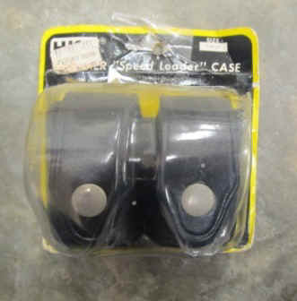 doublespeedpouch.JPG (42370 bytes)